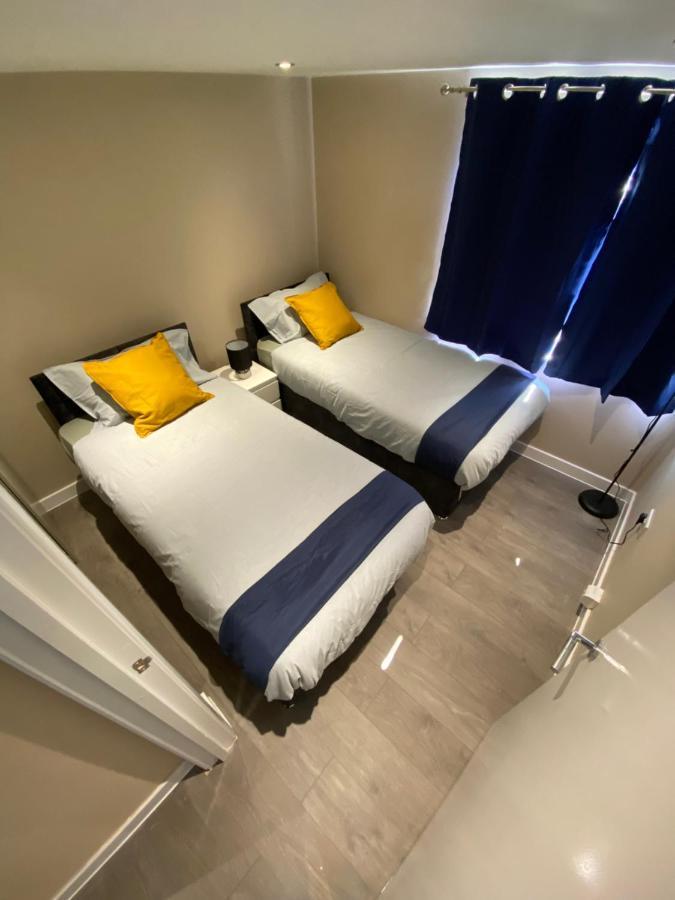 Stunning 1 Bedroom Flat In Wood Green ロンドン エクステリア 写真